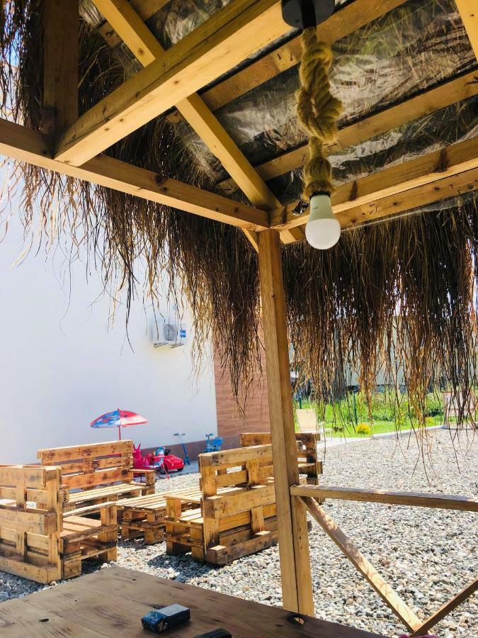 Lovely Villa Ureki Buitenkant foto